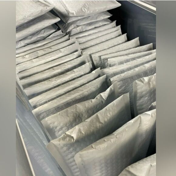 3 LBS UNSEARCHED UNTESTED COSTUME JEWELRY LOT~ gold, silver rhinestones pearls - Picture 1 of 5